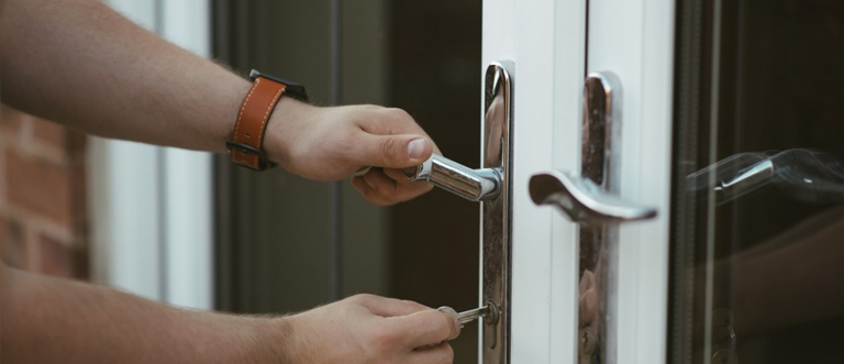 24 hour key locksmith Placentia